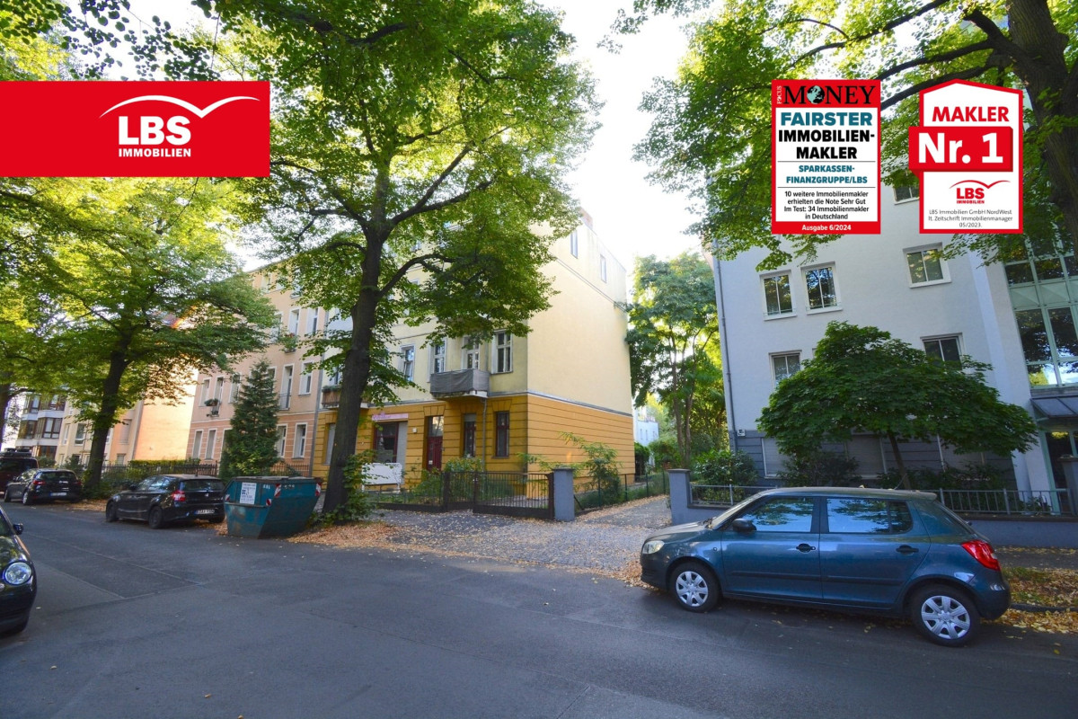 Straßenansicht
