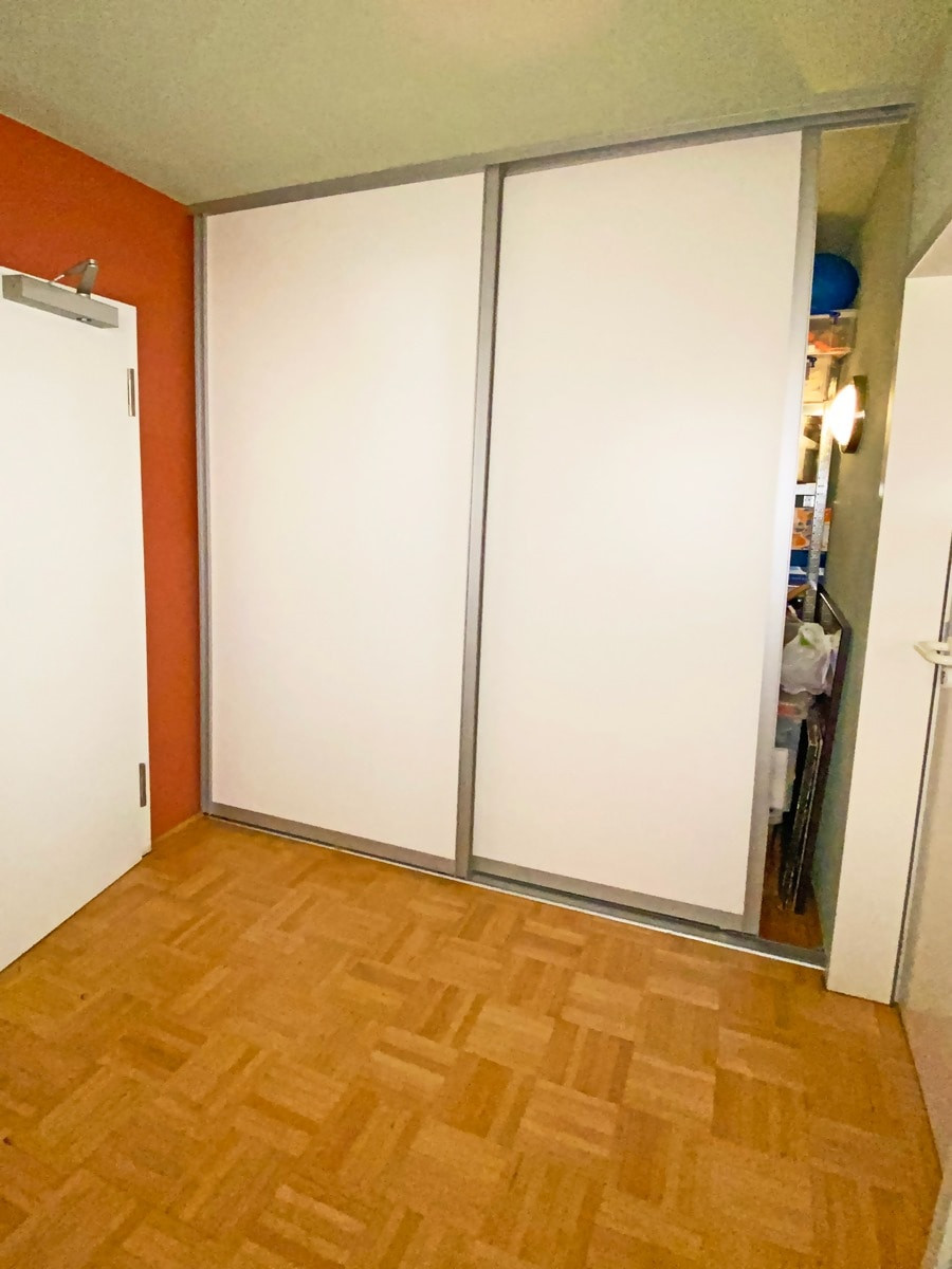 Geräumiger Einbauschrank