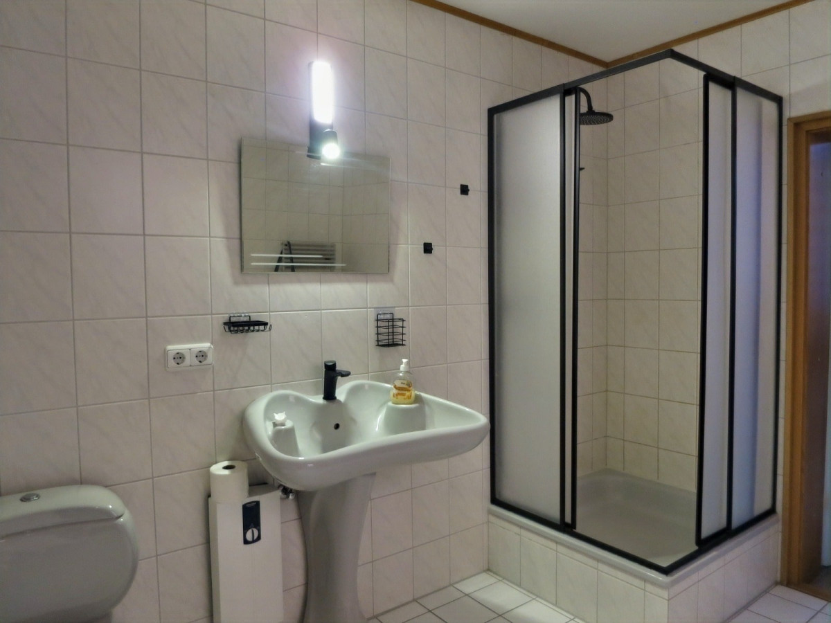Badezimmer Wohnung 5