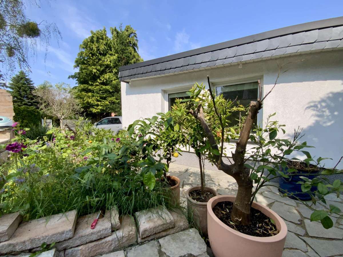 Garage/Nebengelaß