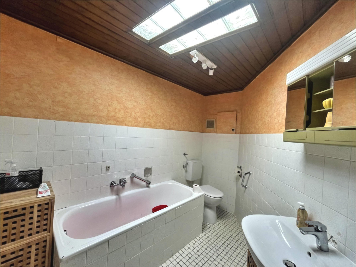 Badezimmer EG