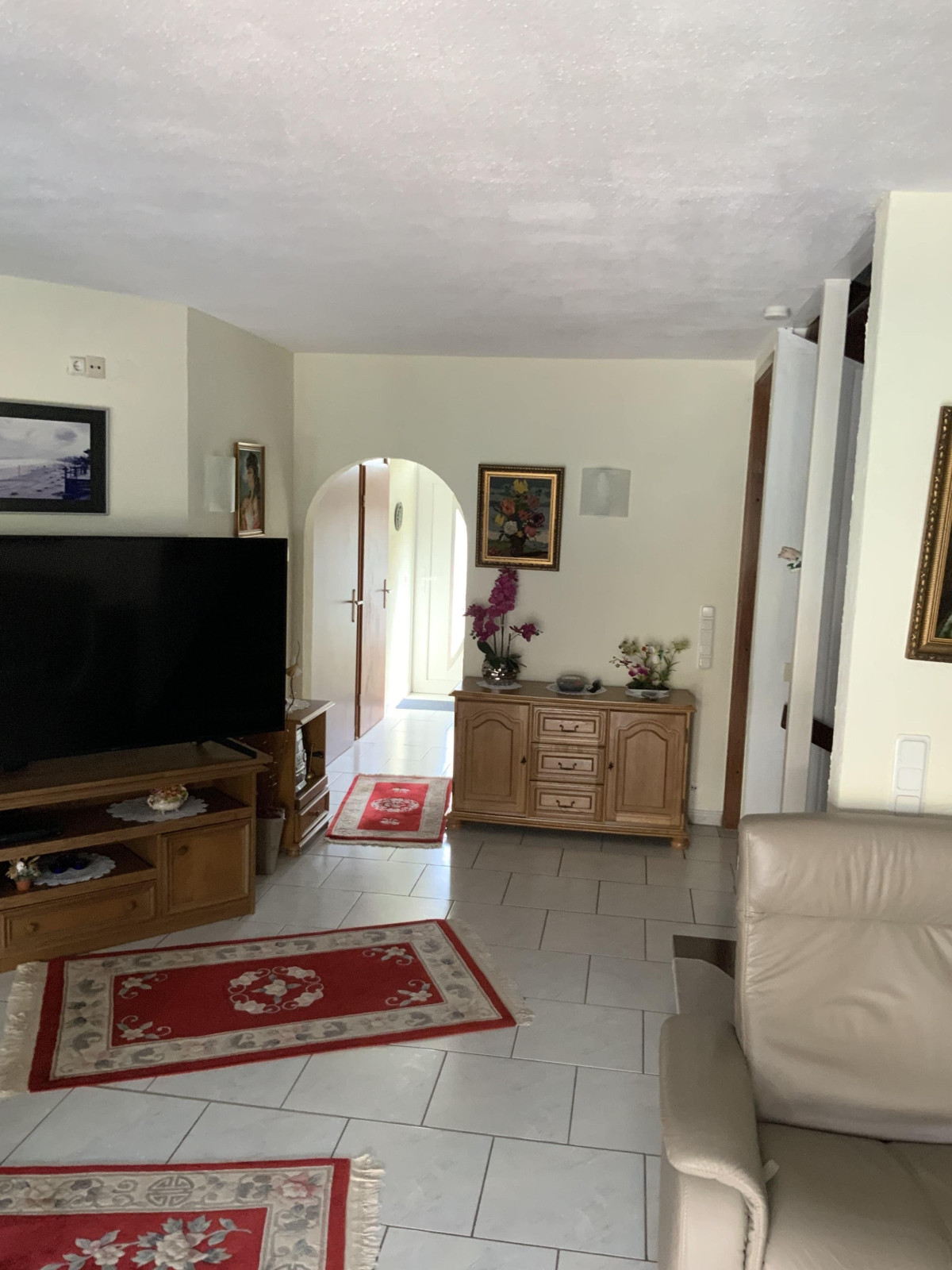 Wohnzimmer Blick zum Flur