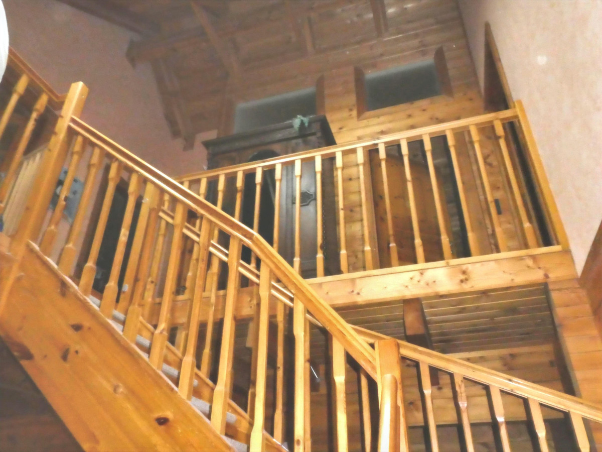 Treppe zum Dachgeschoss