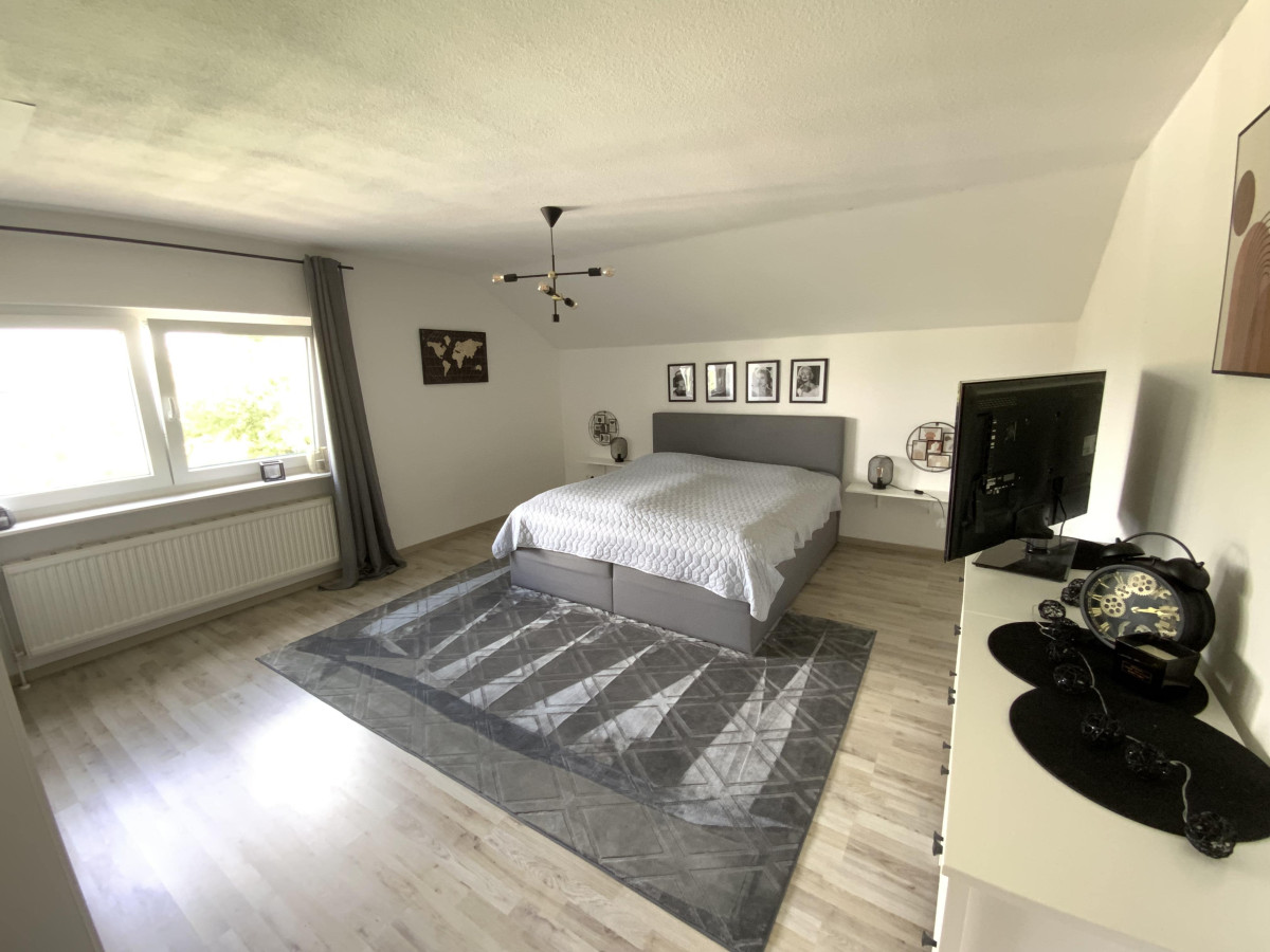 Schlafzimmer OG