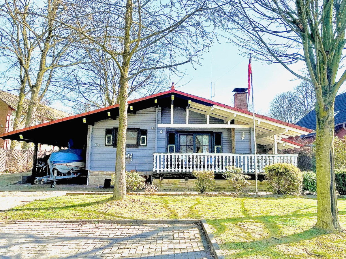 Ansicht Front