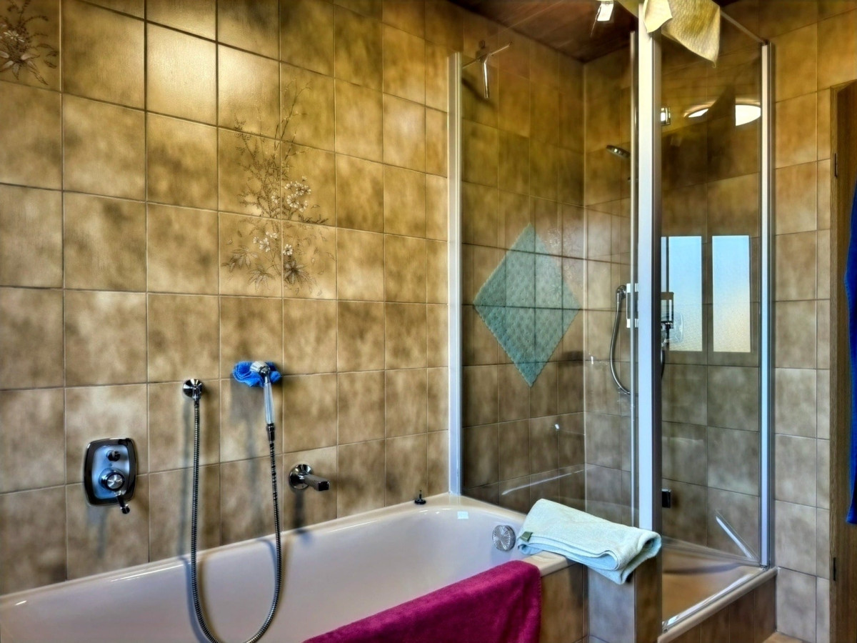Badezimmer EG