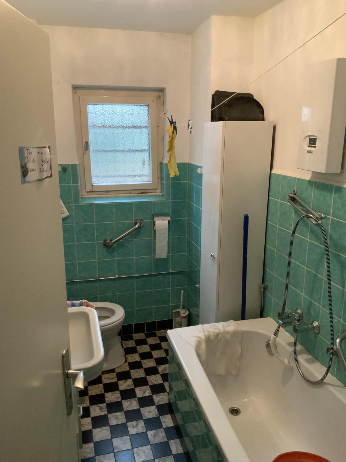 Badezimmer EG