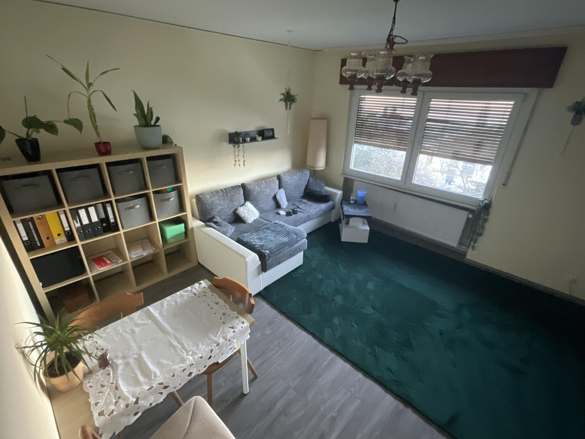 Wohnzimmer Wohnung UG