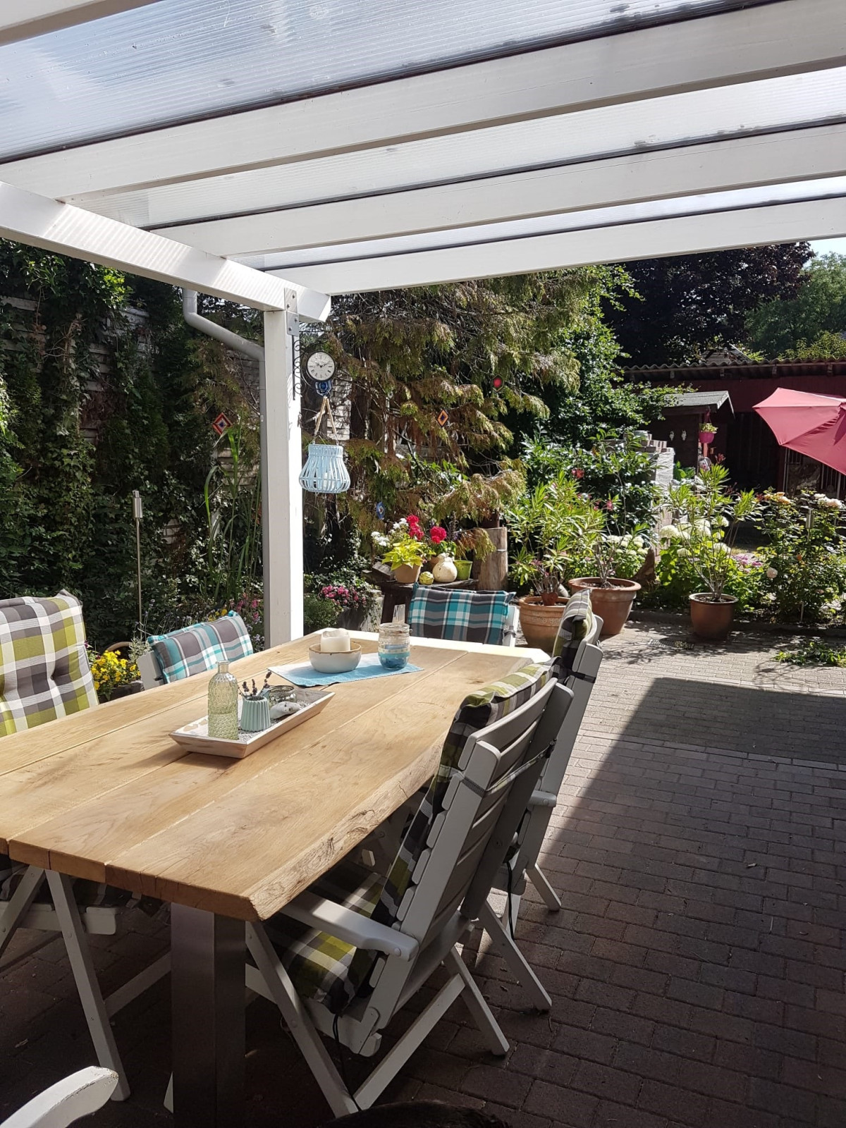 Überdachte Terrasse