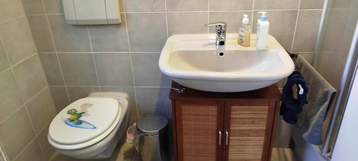Bad mit Dusche