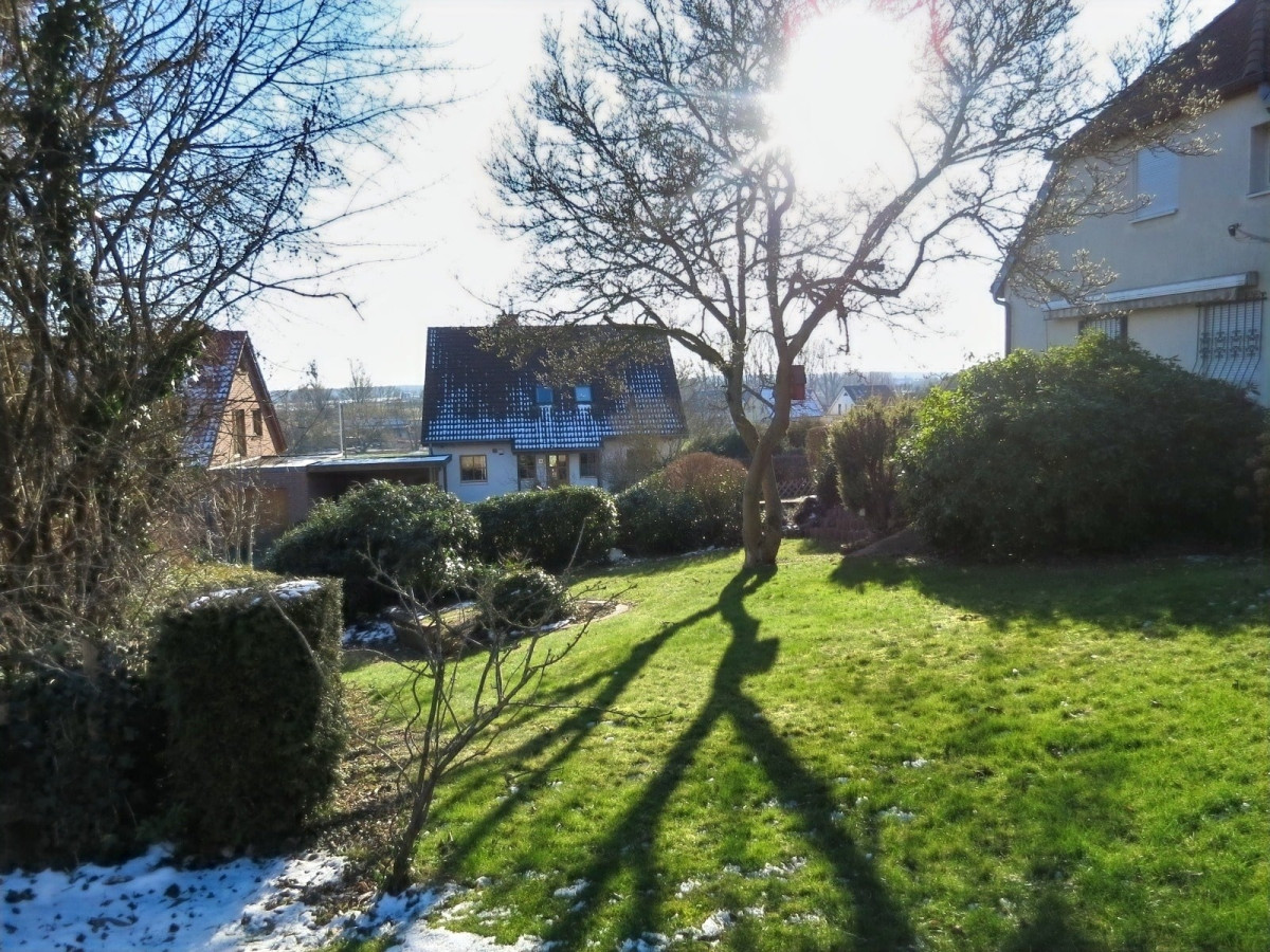 Grundstück