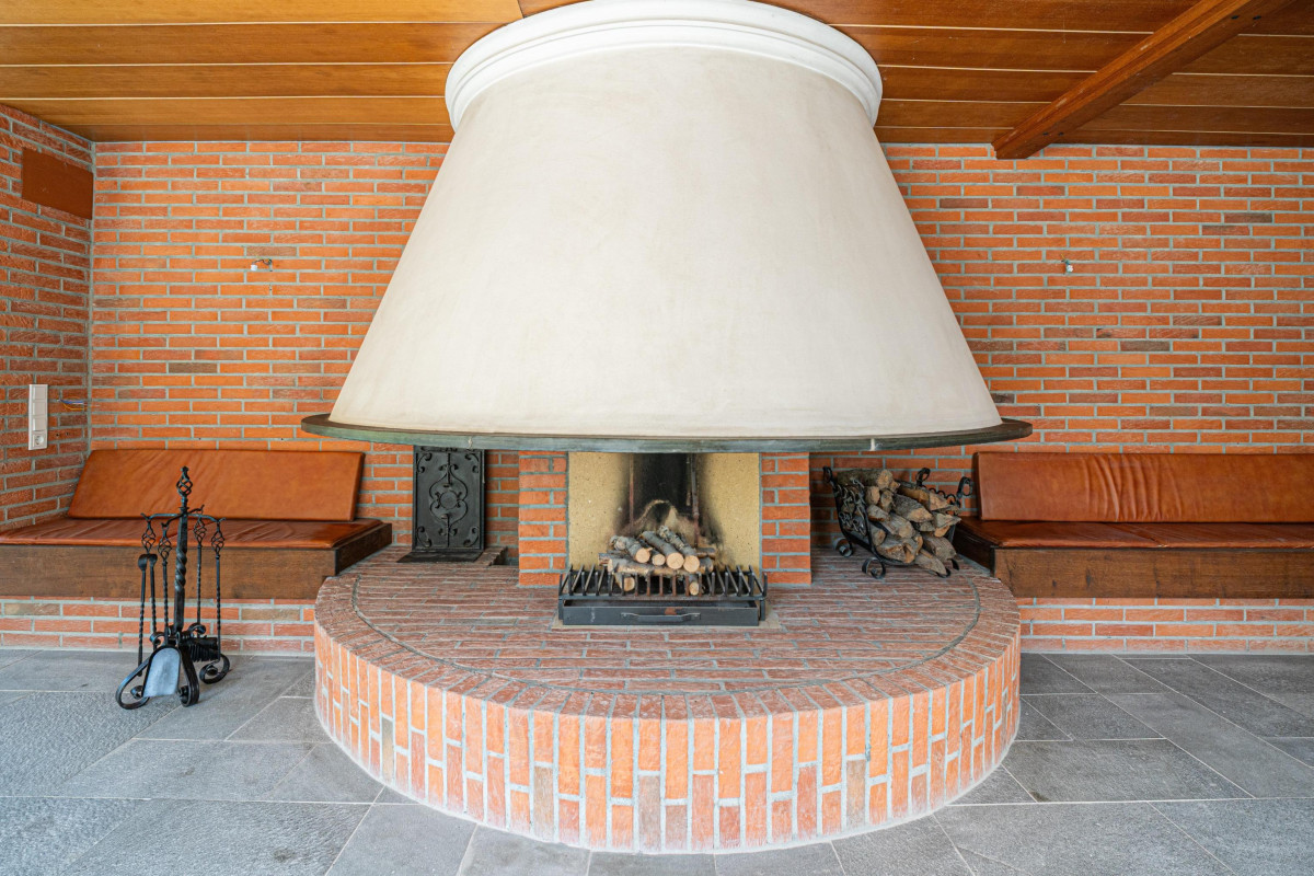 Souterrain Kamin