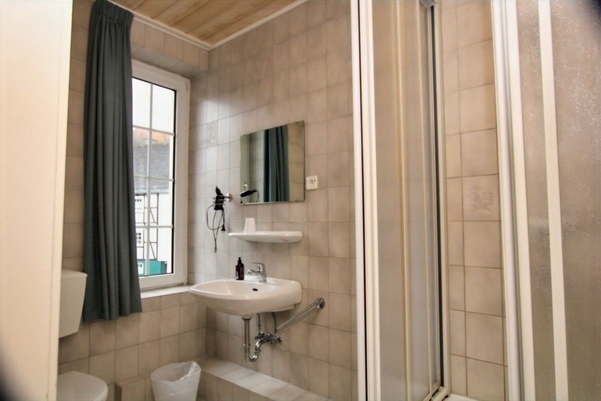 Bad mit Dusche Pension