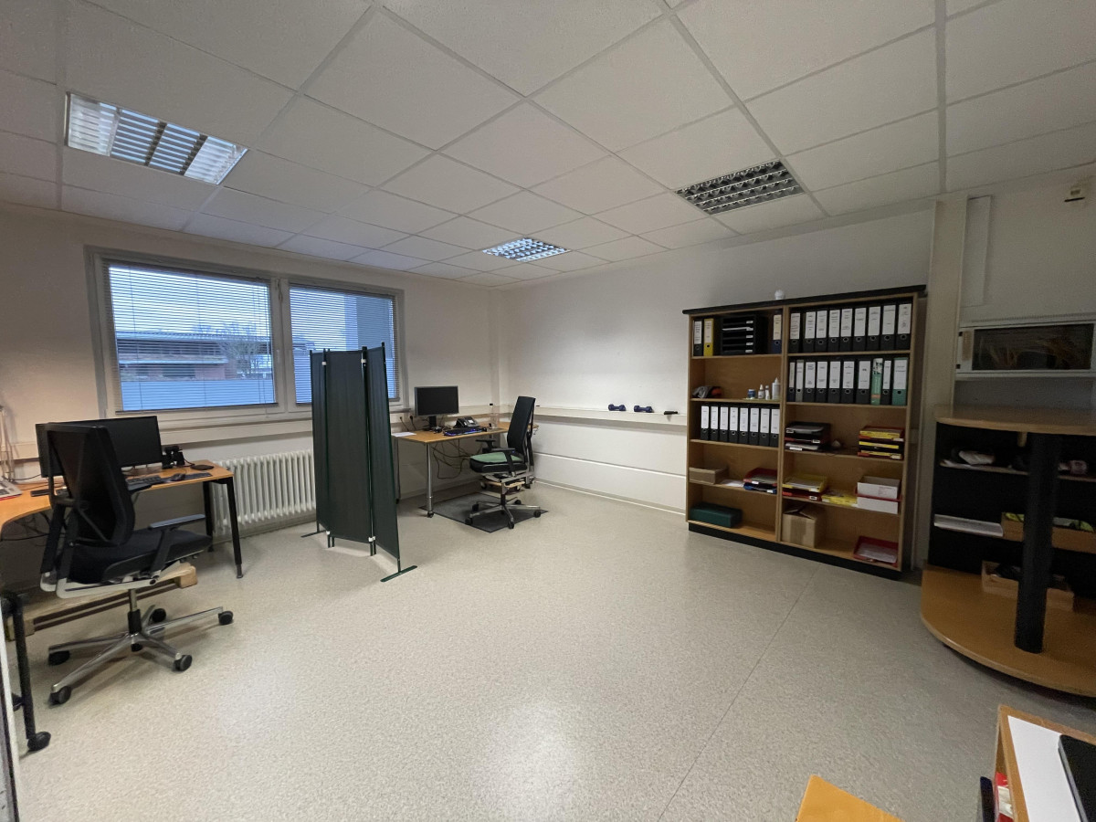 Büro 1