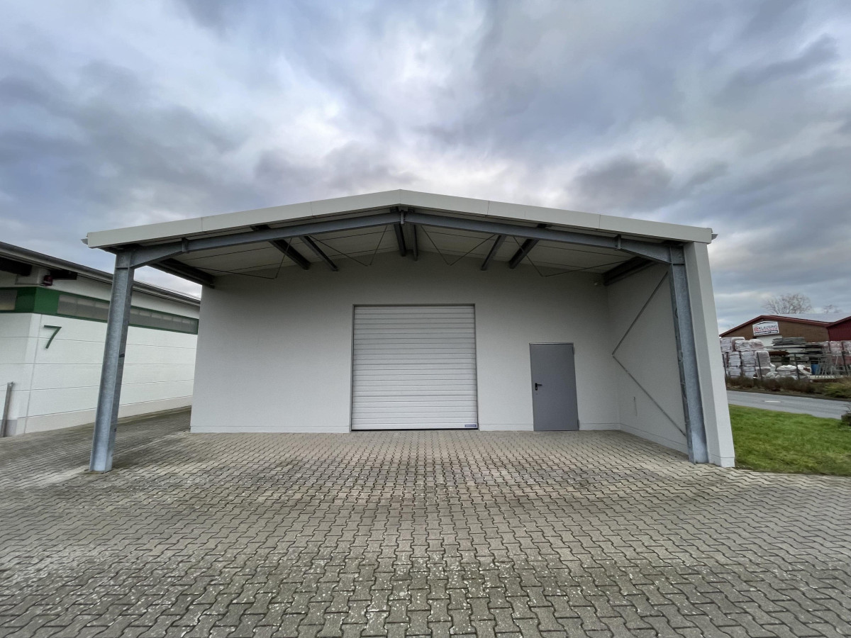 Lagerhalle 2