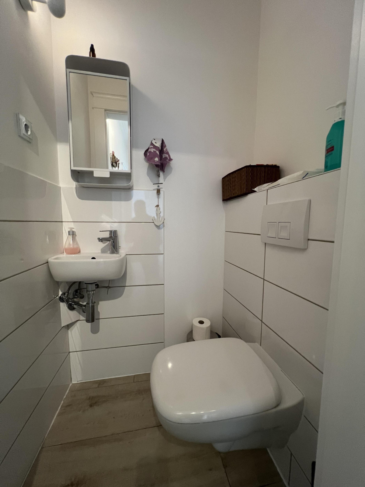 Gäste-WC EG