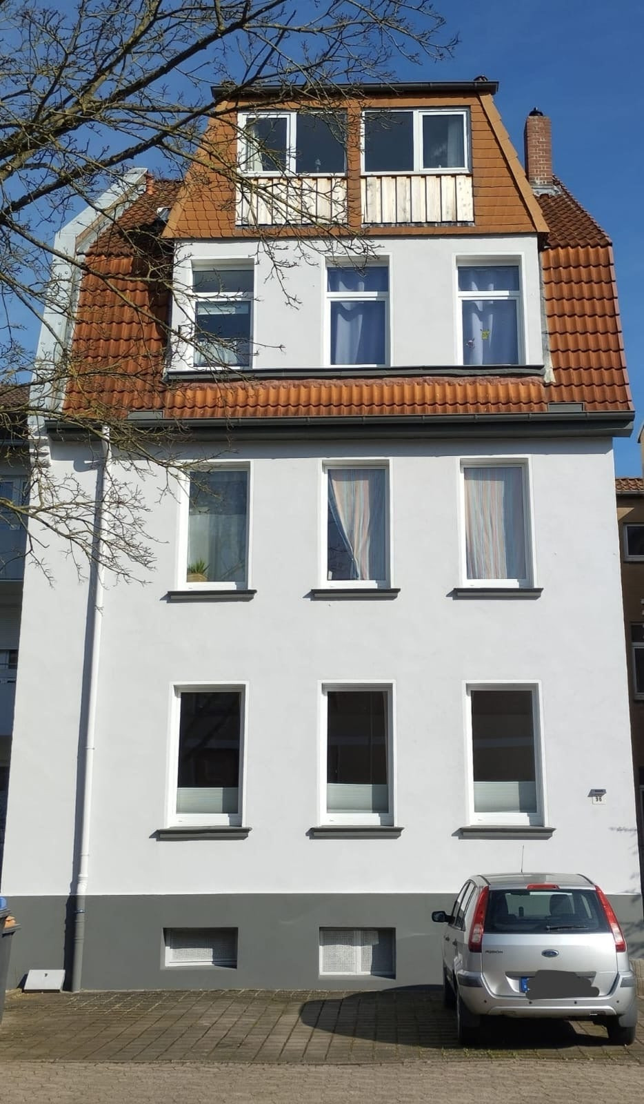 Blick auf das Gebäude