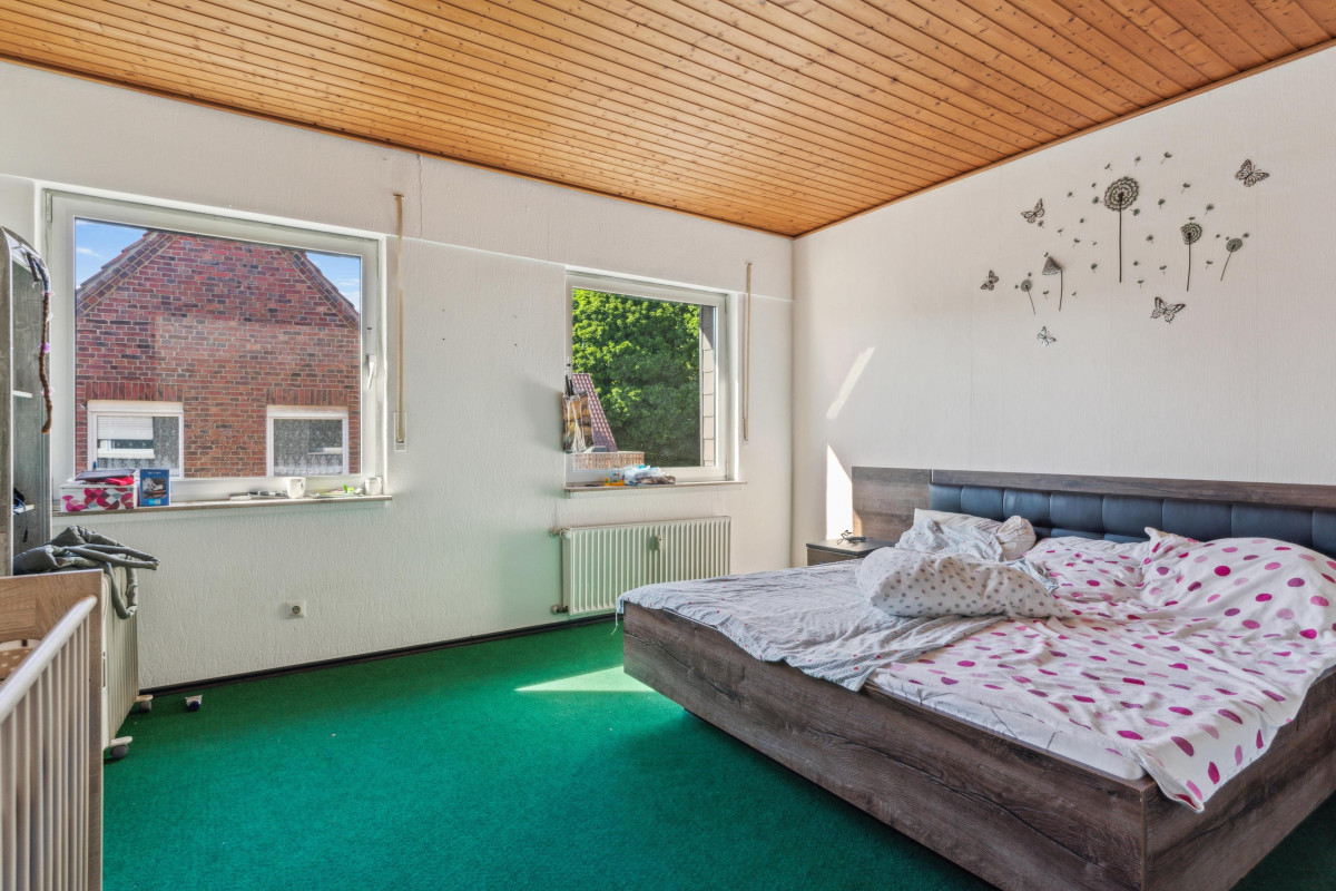 Whg1 - Schlafzimmer