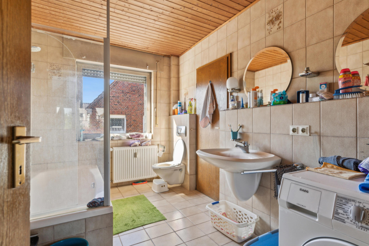 Whg1 - Badezimmer