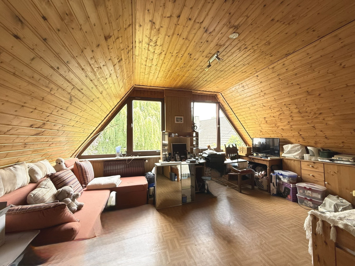 Gemütliches Zimmer im DG