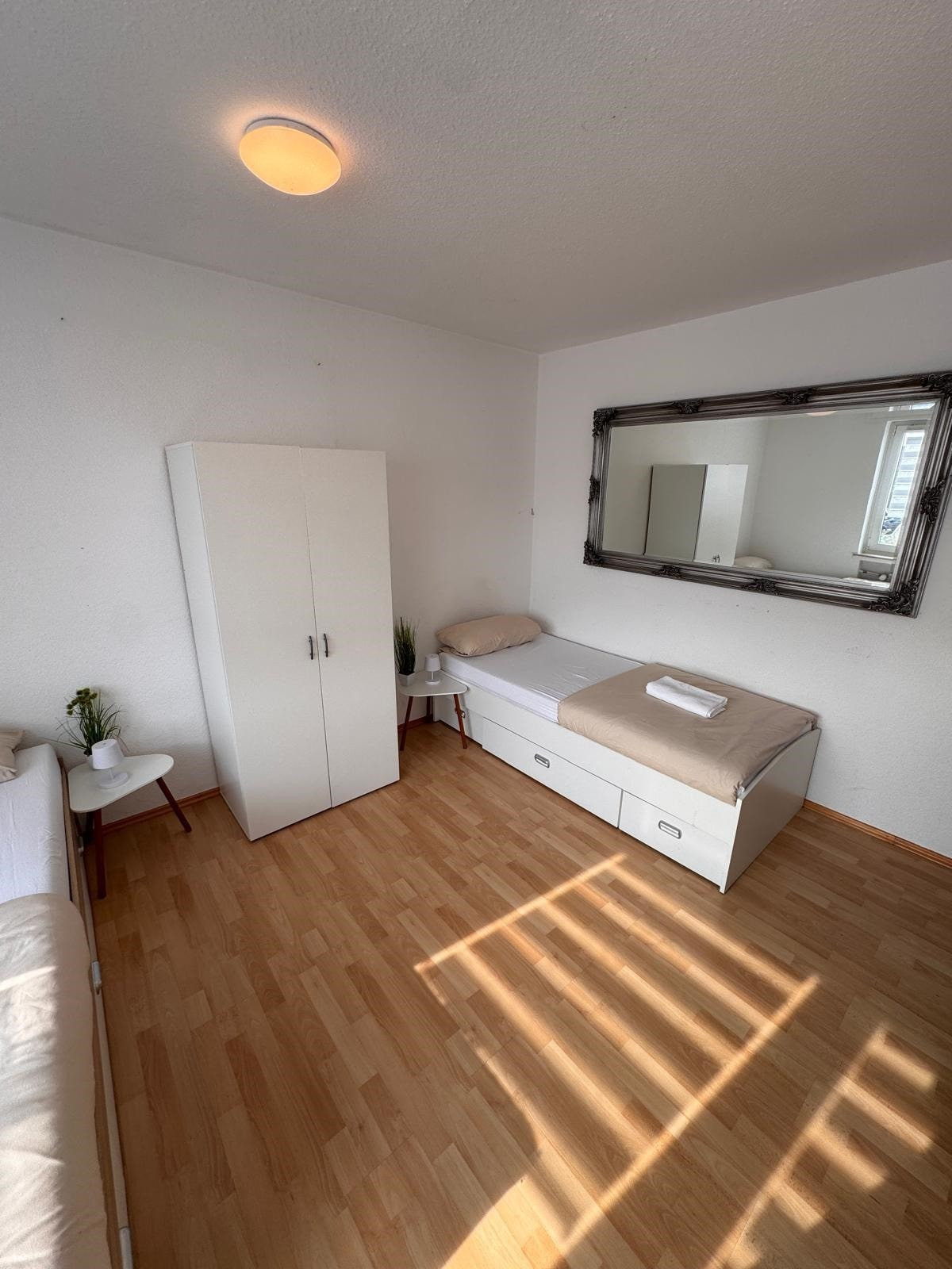 Schlafzimmer 2 OG