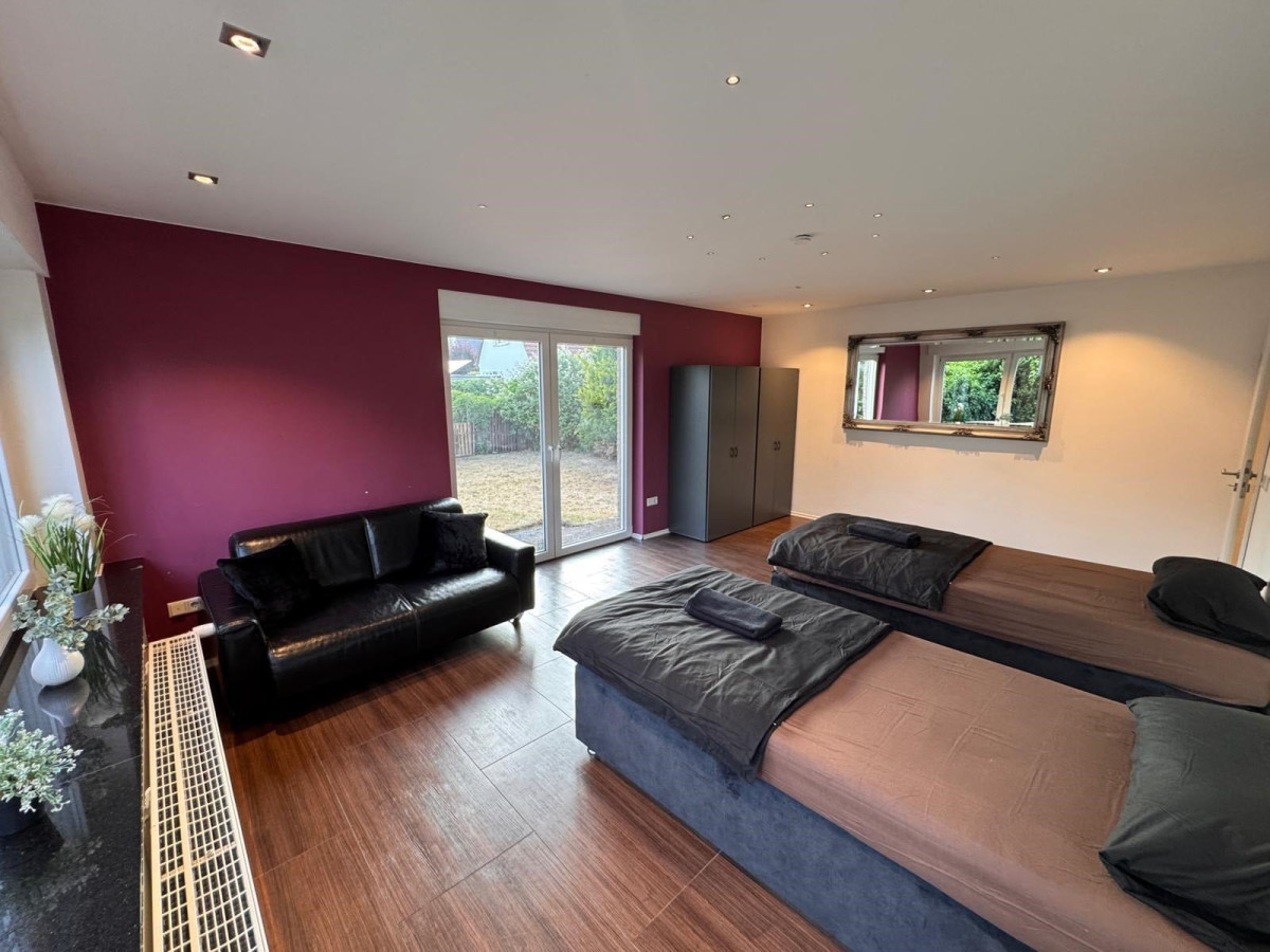 Schlafzimmer 1 EG