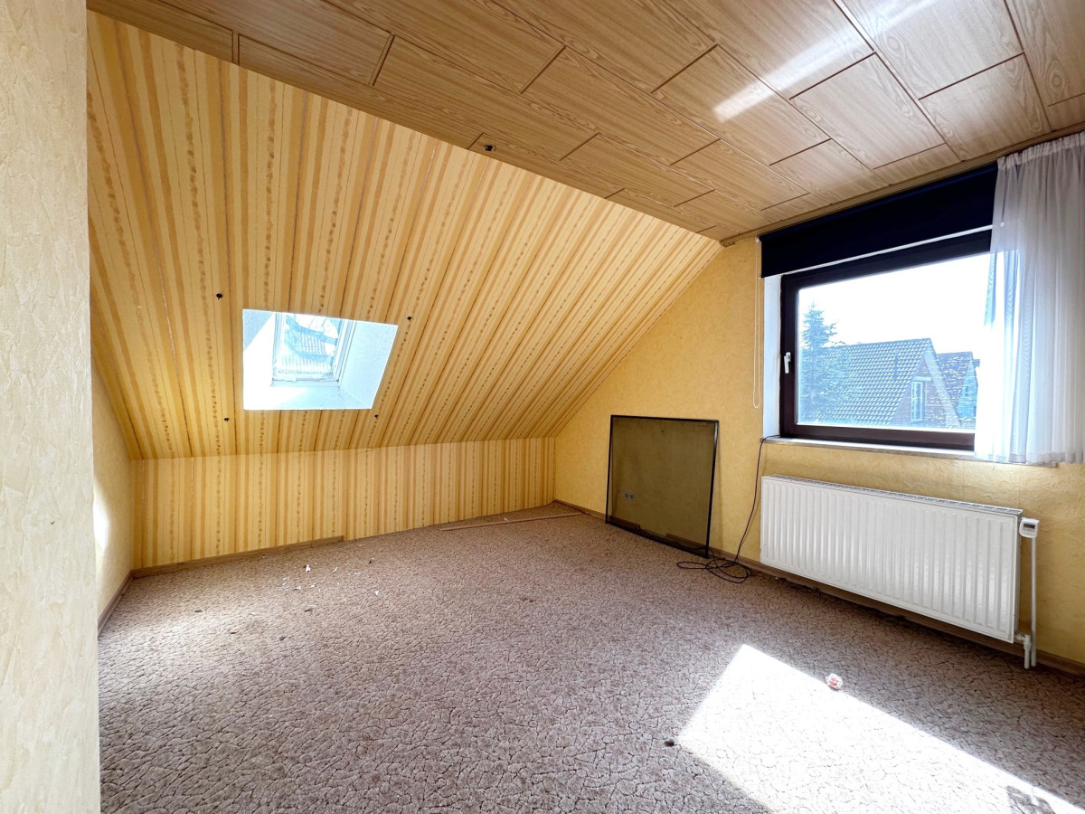 Schlafzimmer DG