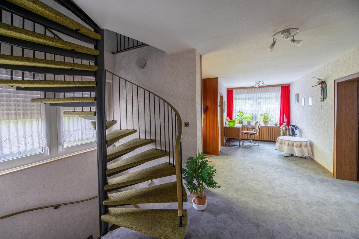 EG: Eingangsdiele, Treppenhaus