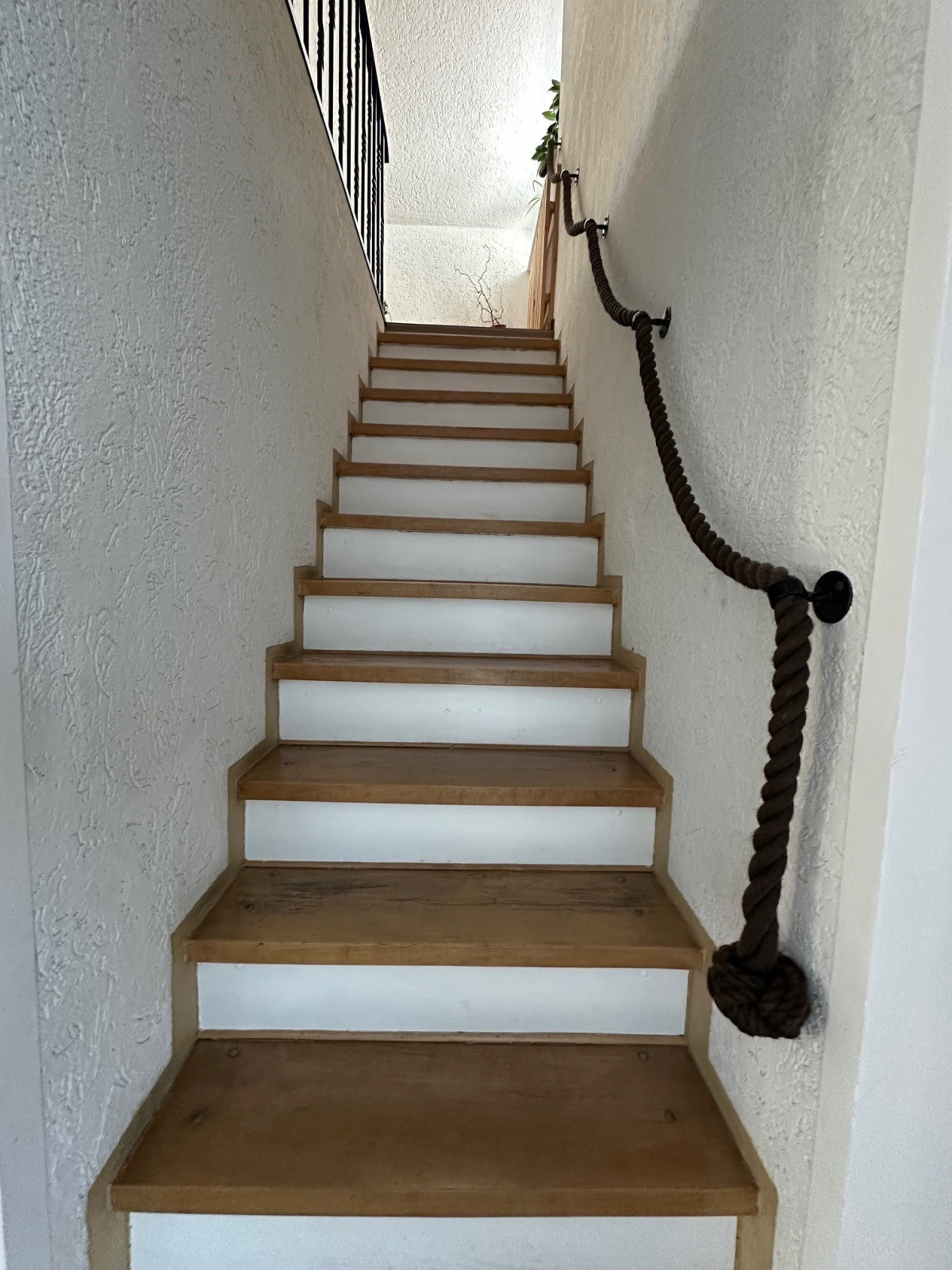 Treppe ins Obergeschoss