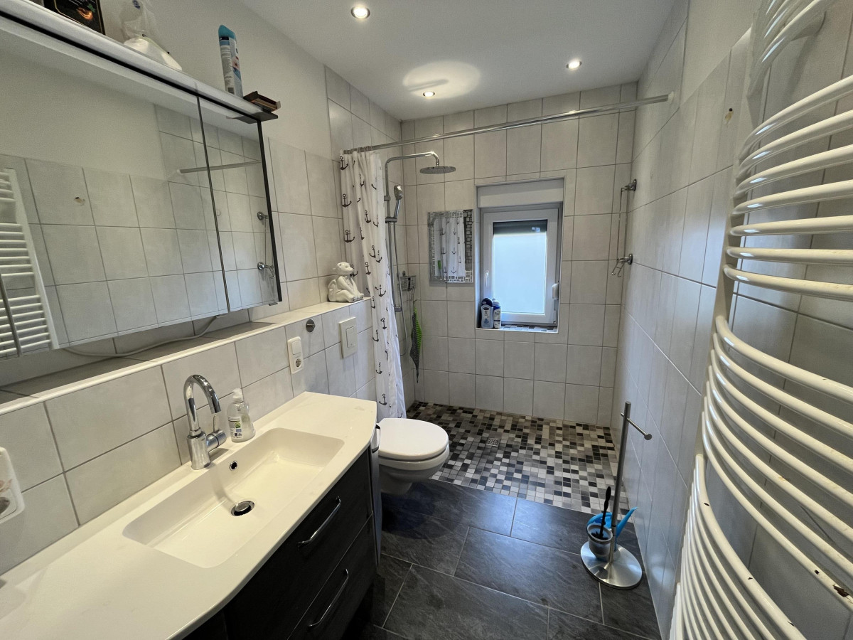 Badezimmer EG