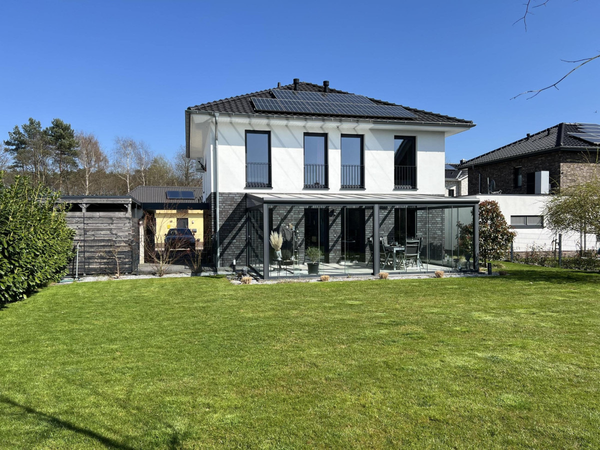 Gartenansicht Haus