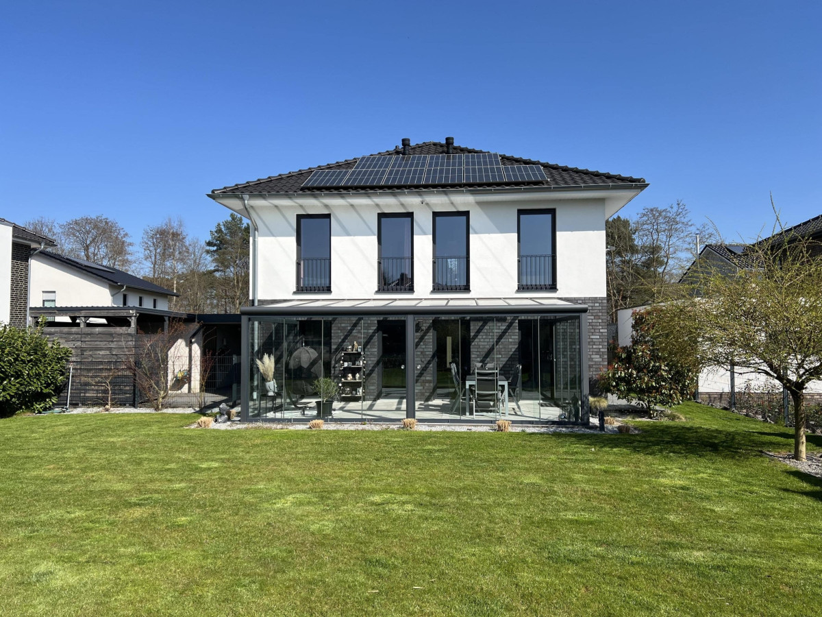 Wintergarten + Haus