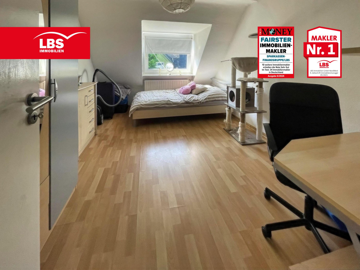 Schlafzimmer 1