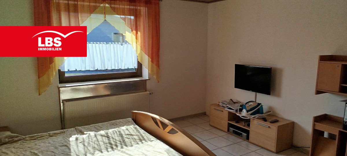 Schlafzimmer UG