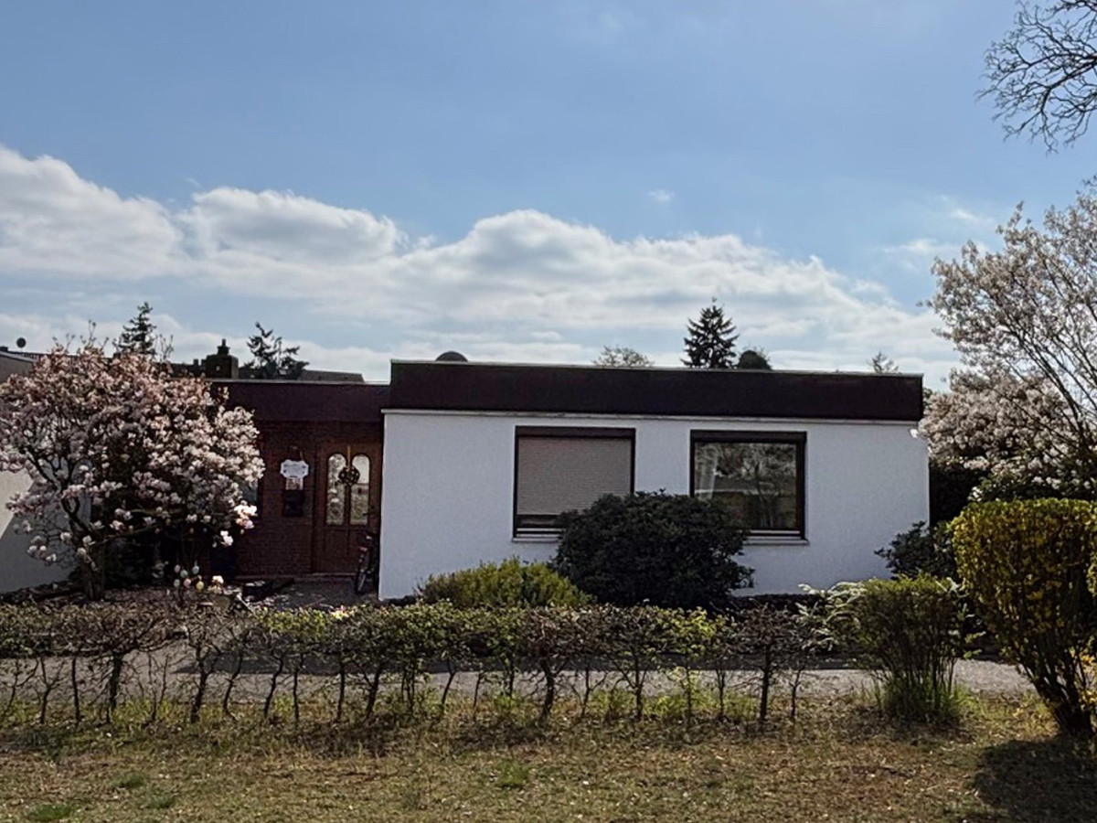 Hausansicht front