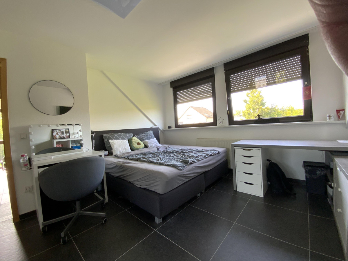 Schlafzimmer OG