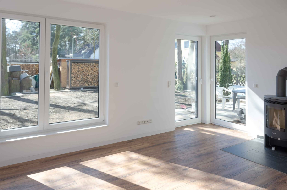 Wohnbereich mit Terrassenblick
