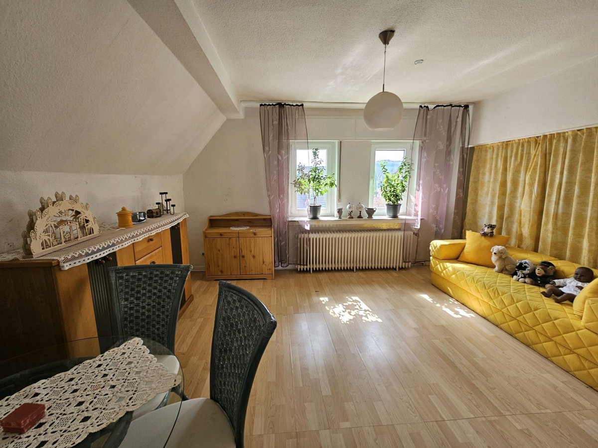 Wohnzimmer DG