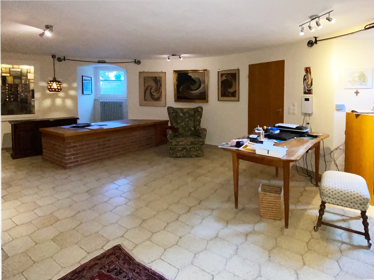 HomeOffice im Untergeschoss