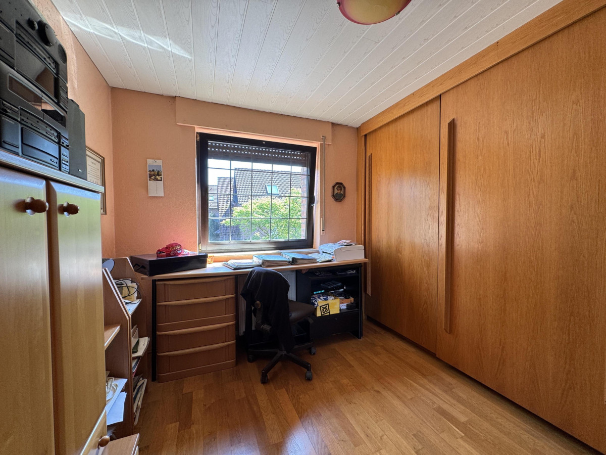 OG Schlafzimmer 2