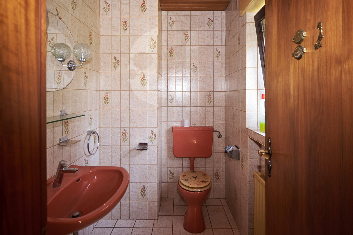 Gäste-WC EG