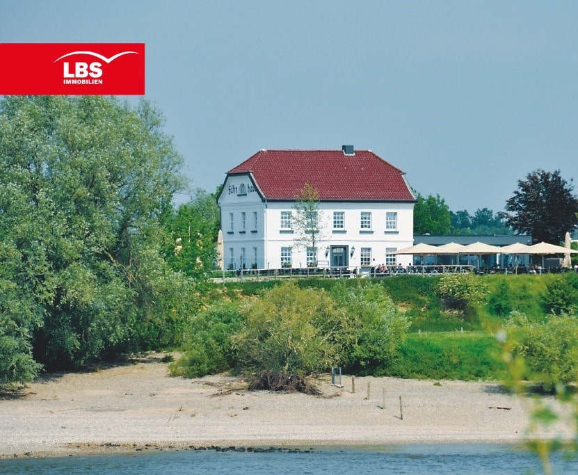 Fährhaus direkt am Rhein