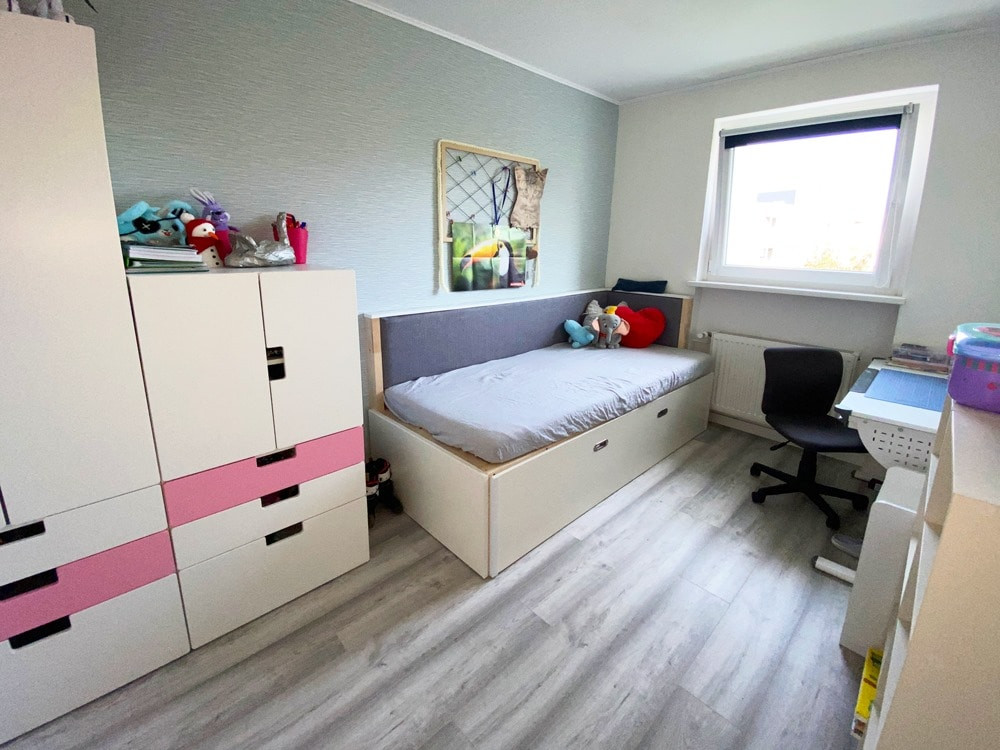 Geräumiges Kinderzimmer