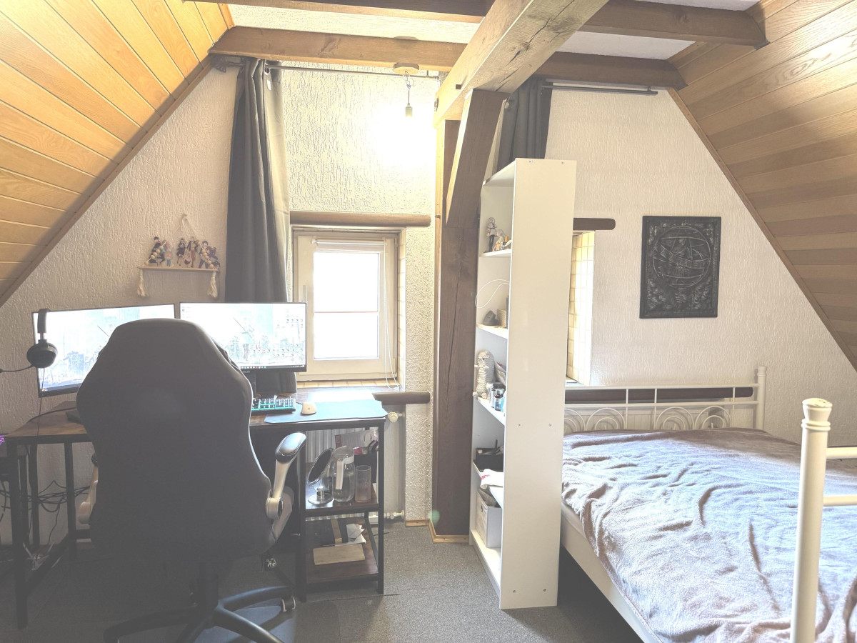 Zimmer 4 Spitzboden