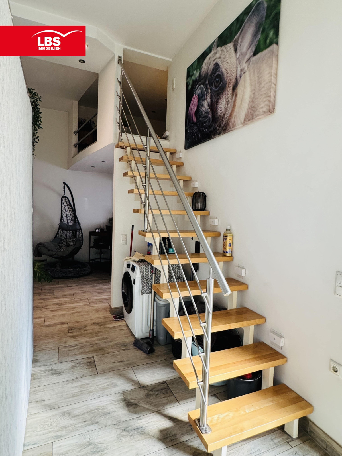 Treppe zur Etagere