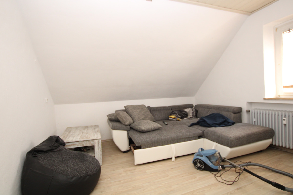 Wohnzimmer DG
