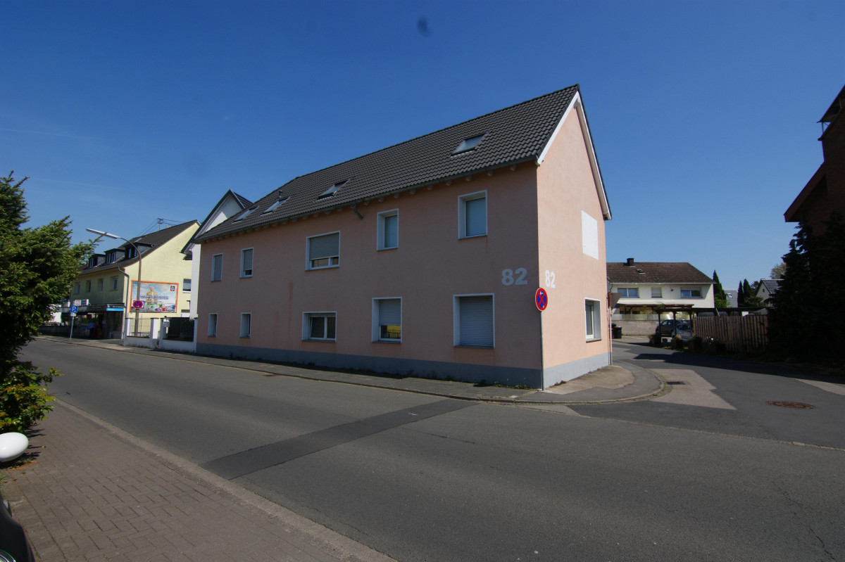 Außenansicht Hauptstraße.