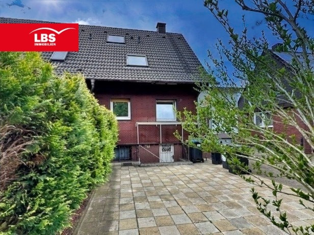 Hausansicht vom Garten