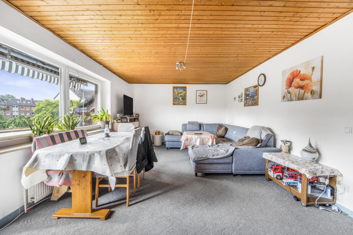 Wohnzimmer DG