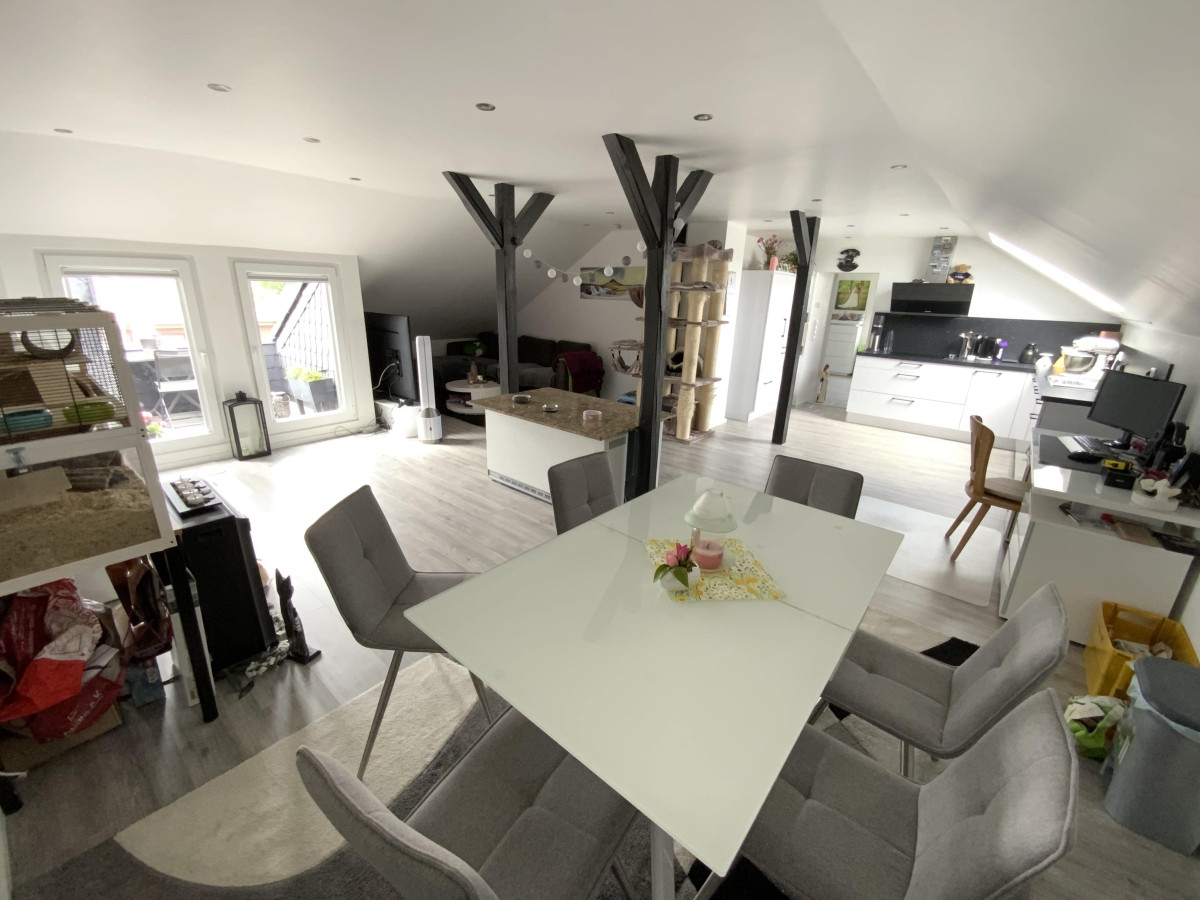 Wohnzimmer DG